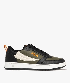 GEMO Baskets garçon low-cut à lacets et à semelle épaisse contrastante Rega NFK - Fila noir vif