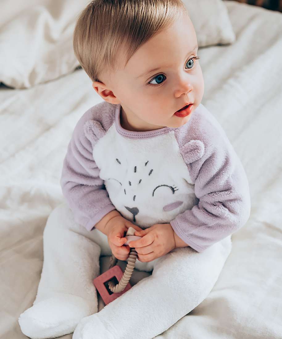 pyjama bebe fille en maille peluche a motif animal violet pyjamas et dors  bien promos