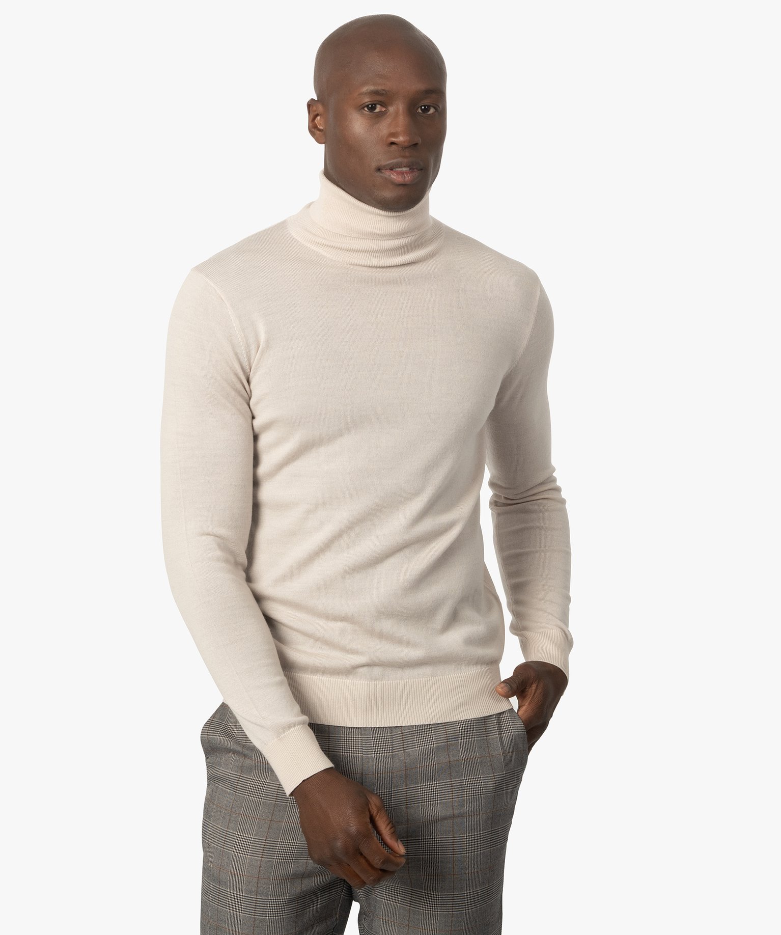 pull homme a col roule 100 laine merinos beige pulls homme